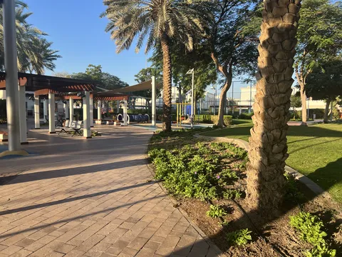 Al Garhoud Park